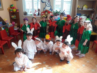 Втора група-уч.2020/2021 -Поздрав за мама - Изображение 2