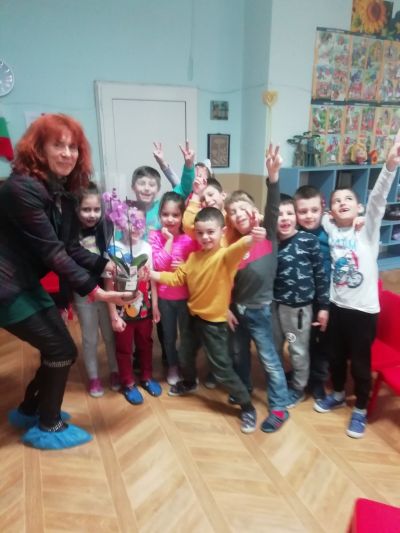 Уч.2020/2021-Четвърта-Б ПГ При нас е весело - Изображение 2