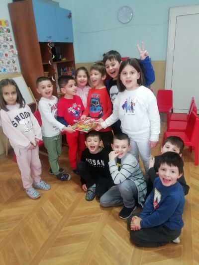 Уч.2020/2021-Четвърта-Б ПГ При нас е весело - Изображение 3