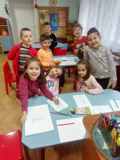 Уч.2020/2021-Четвърта-Б ПГ При нас е весело - Изображение 6