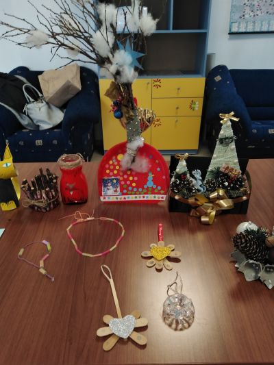 I-Б гр. Изложба- "С любов и грижа към природата"-ЕСНО - Изображение 2